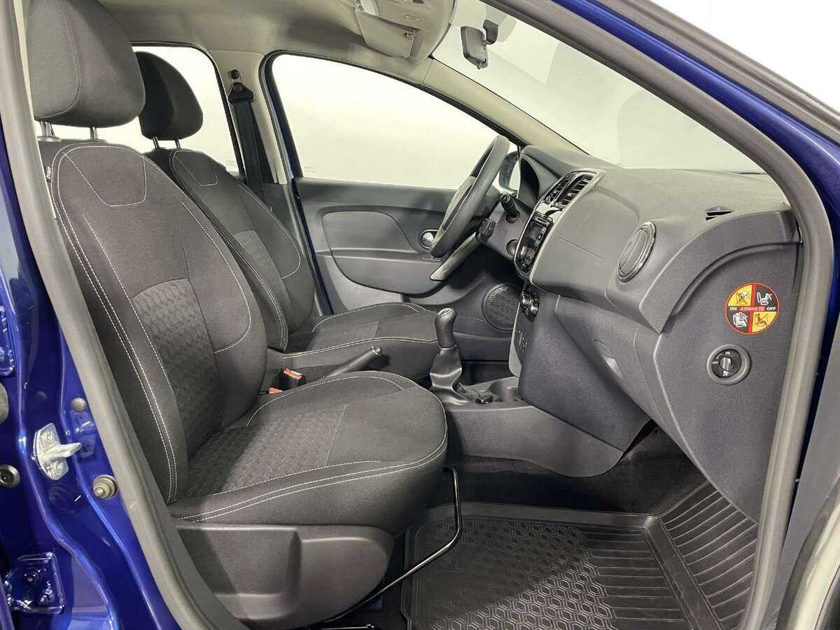 Renault Logan б/у, 2016, Механическая. Фото: #13