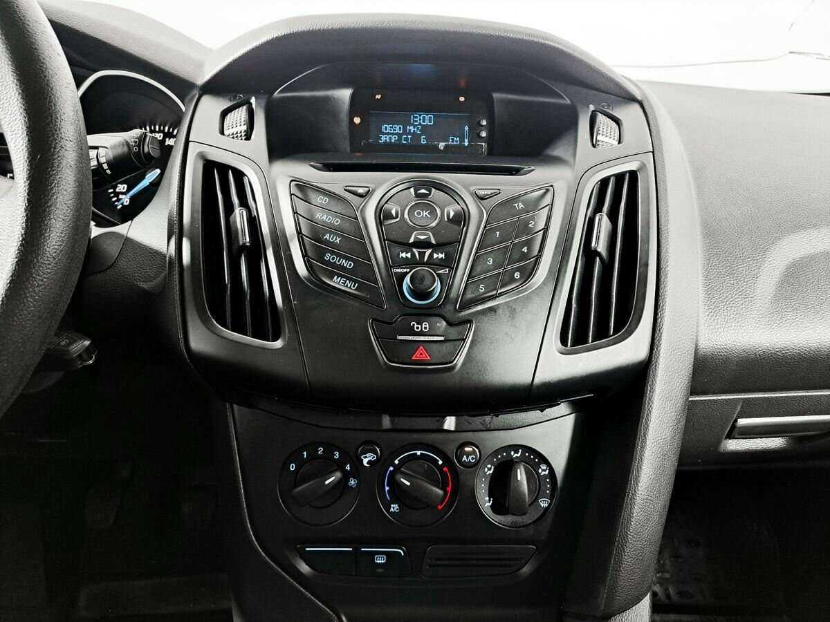 Форд Фокус б/у, 2012, Механическая. Фото: #10