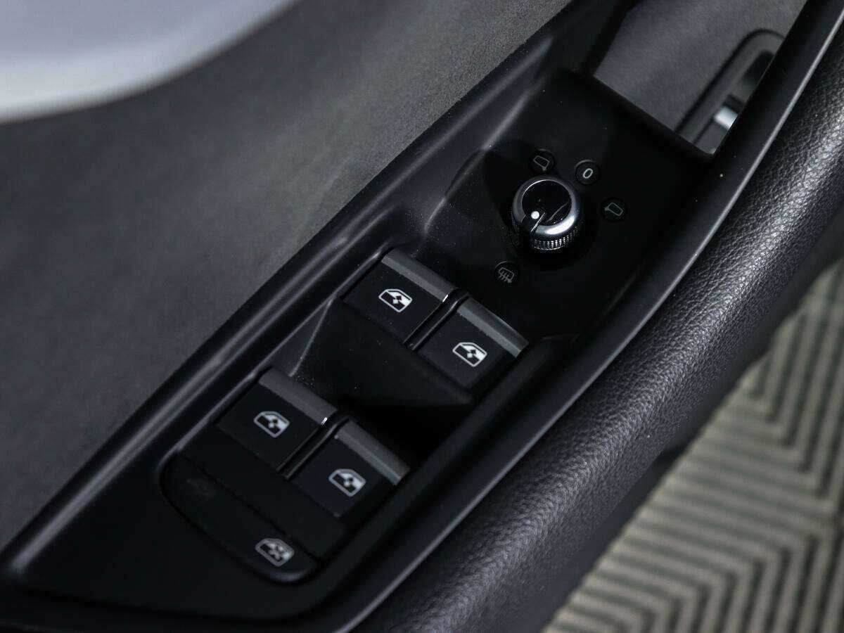 Audi A4 б/у, 2017, Роботизированная. Фото: #14