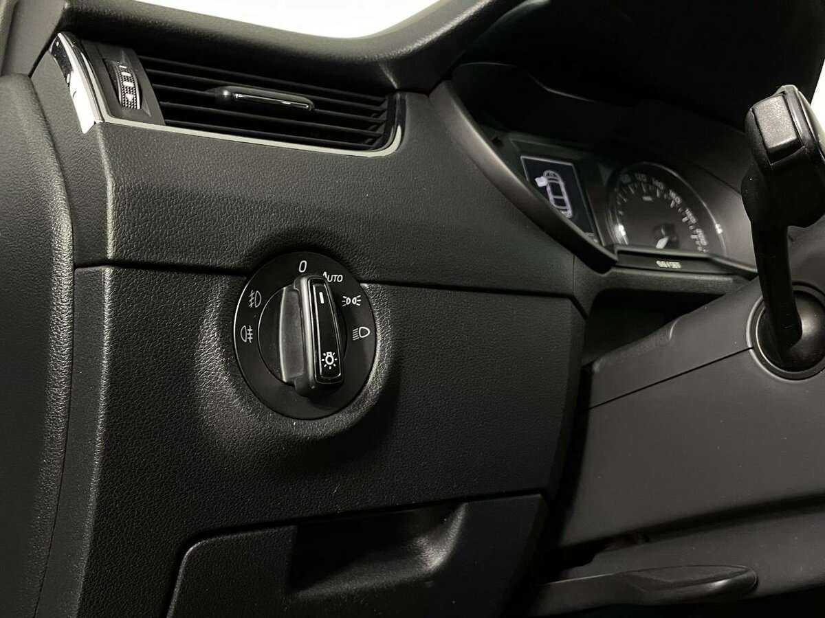 Skoda Octavia б/у, 2014, Роботизированная. Фото: #8