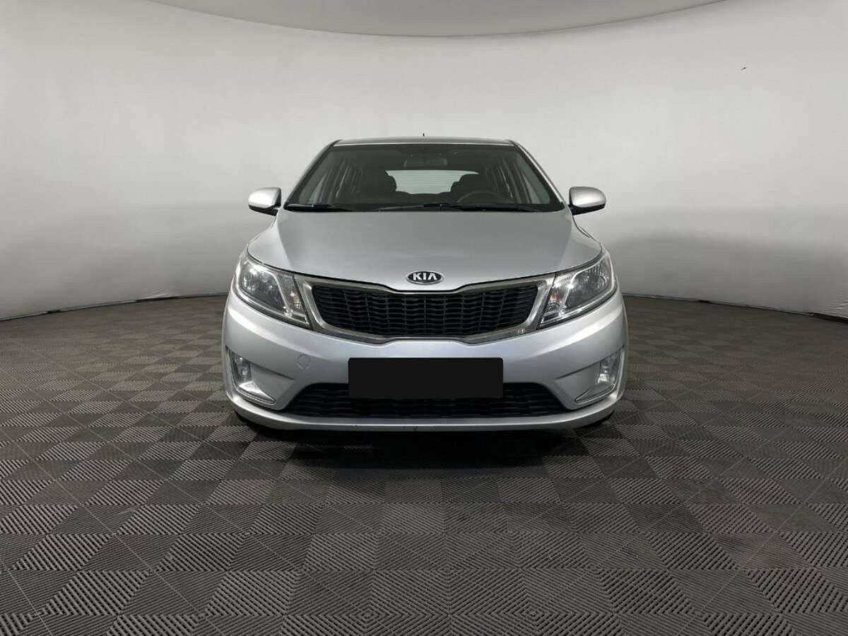 Kia Rio б/у, 2013, Механическая. Фото: #1