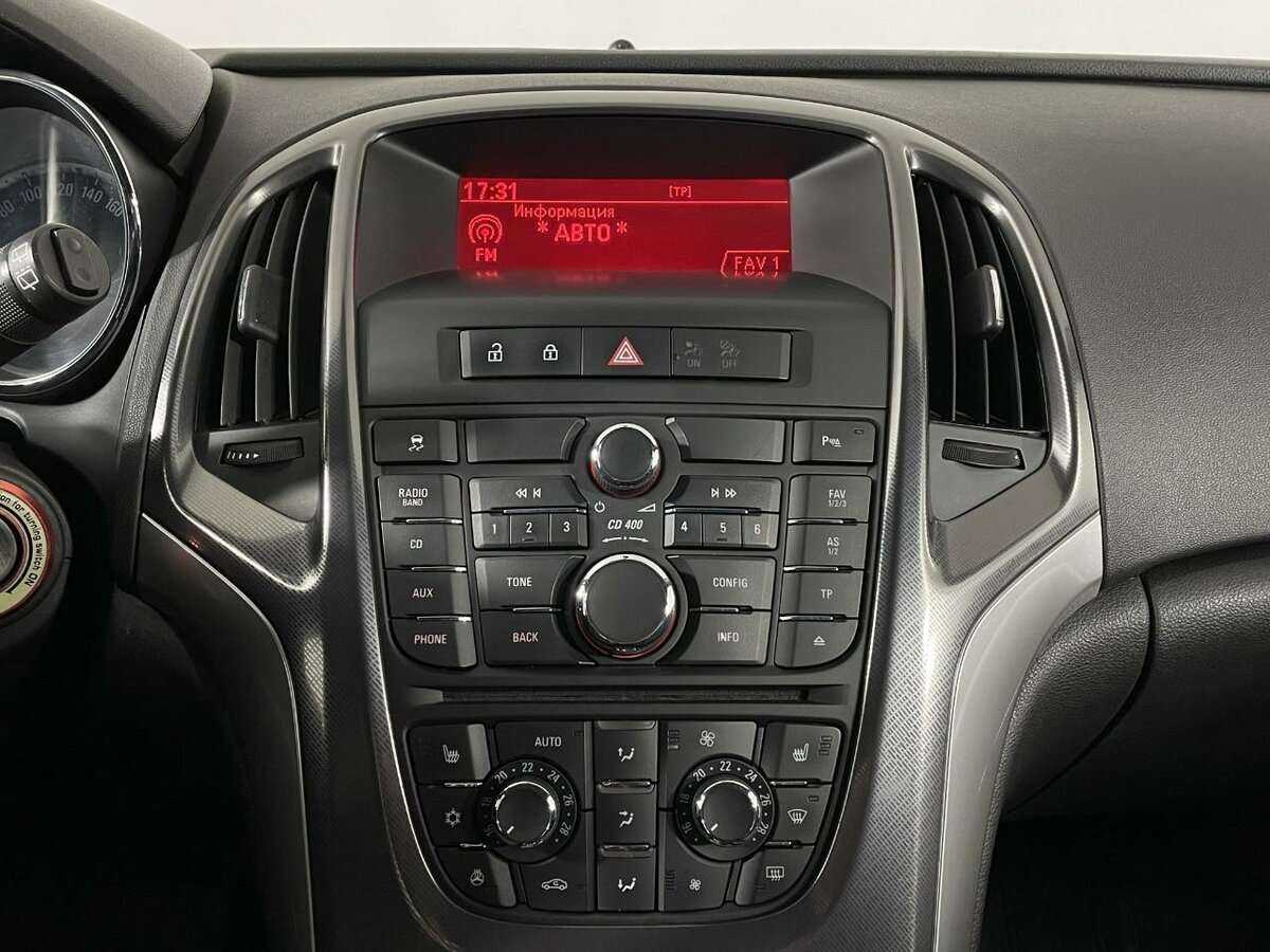 Opel Astra б/у, 2012, Автоматическая. Фото: #11