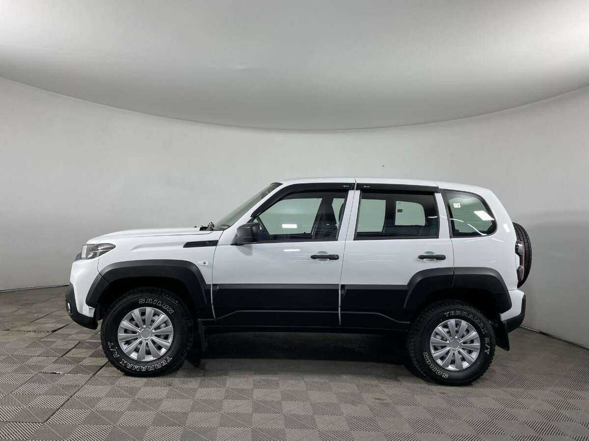 Lada (ВАЗ) Niva б/у, 2023, Механическая. Фото: #4