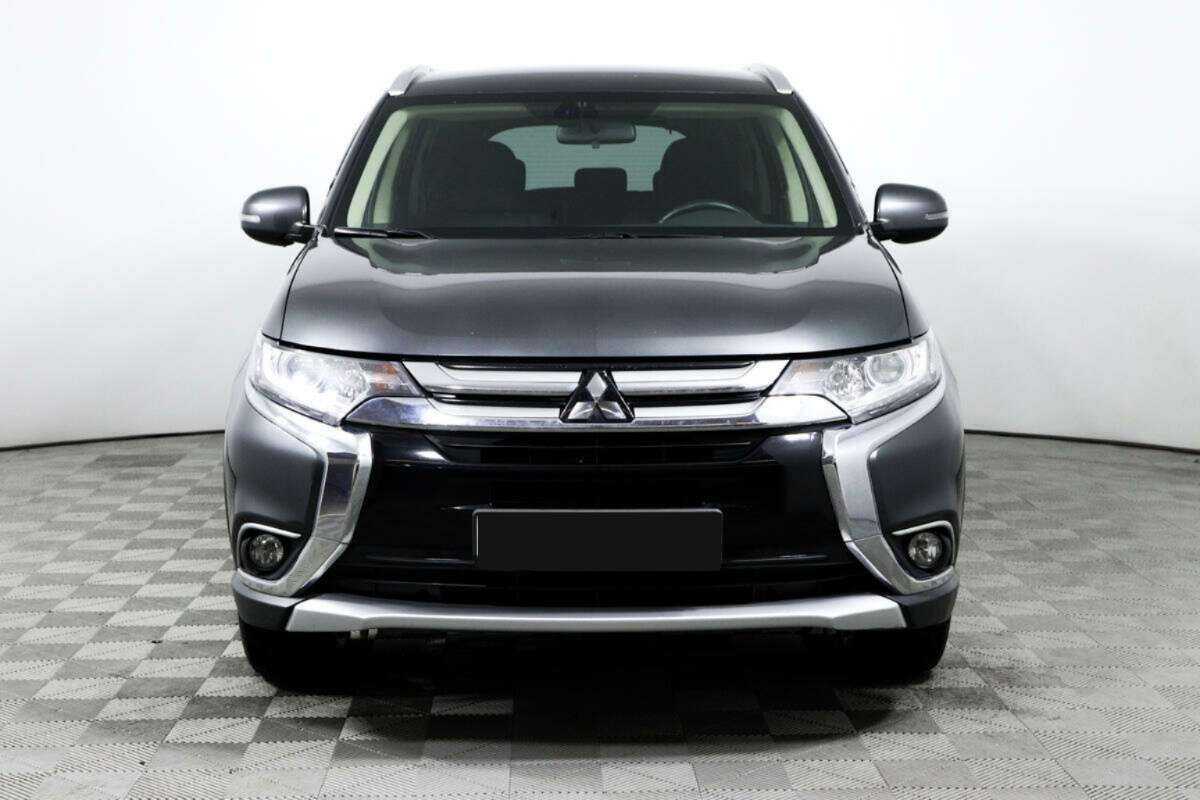 Mitsubishi Outlander б/у, 2018, Вариатор. Фото: #1