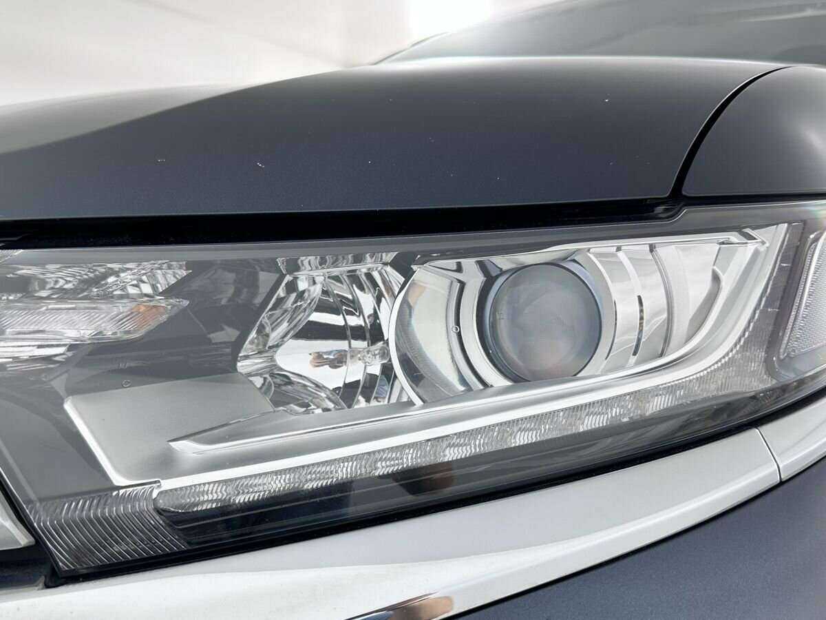 Mitsubishi Outlander б/у, 2019, Вариатор. Фото: #6