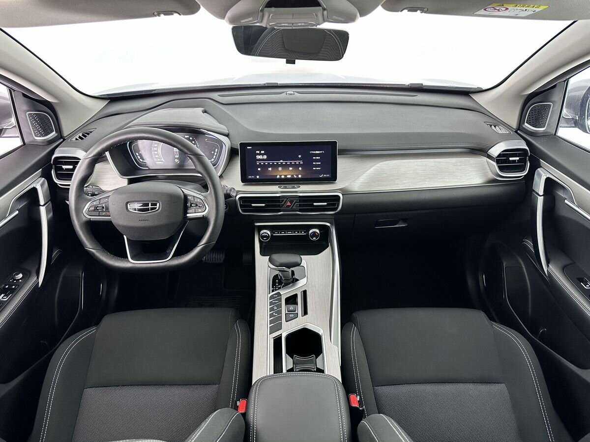 Geely Coolray б/у, 2023, Роботизированная. Фото: #8