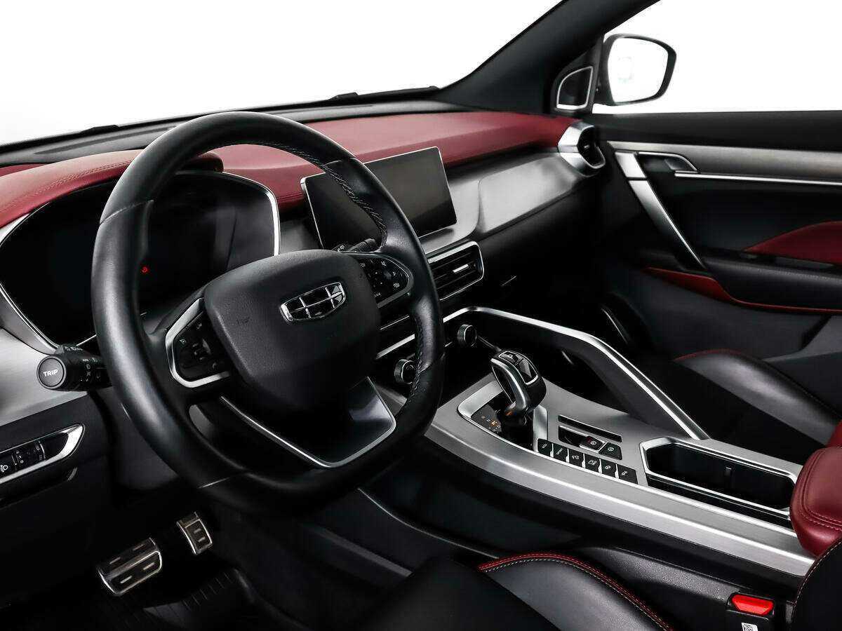 Geely Coolray б/у, 2022, Роботизированная. Фото: #8