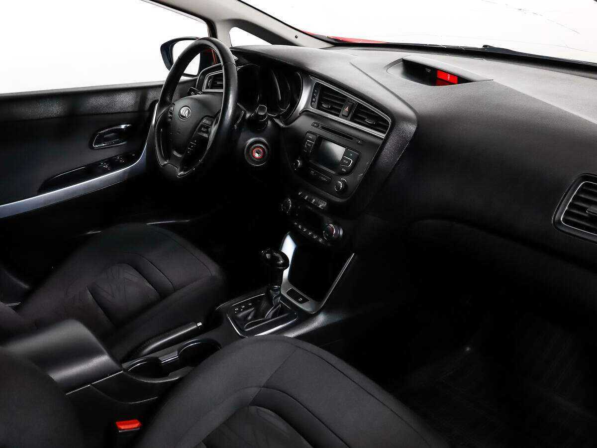 Kia Ceed б/у, 2017, Автоматическая. Фото: #10