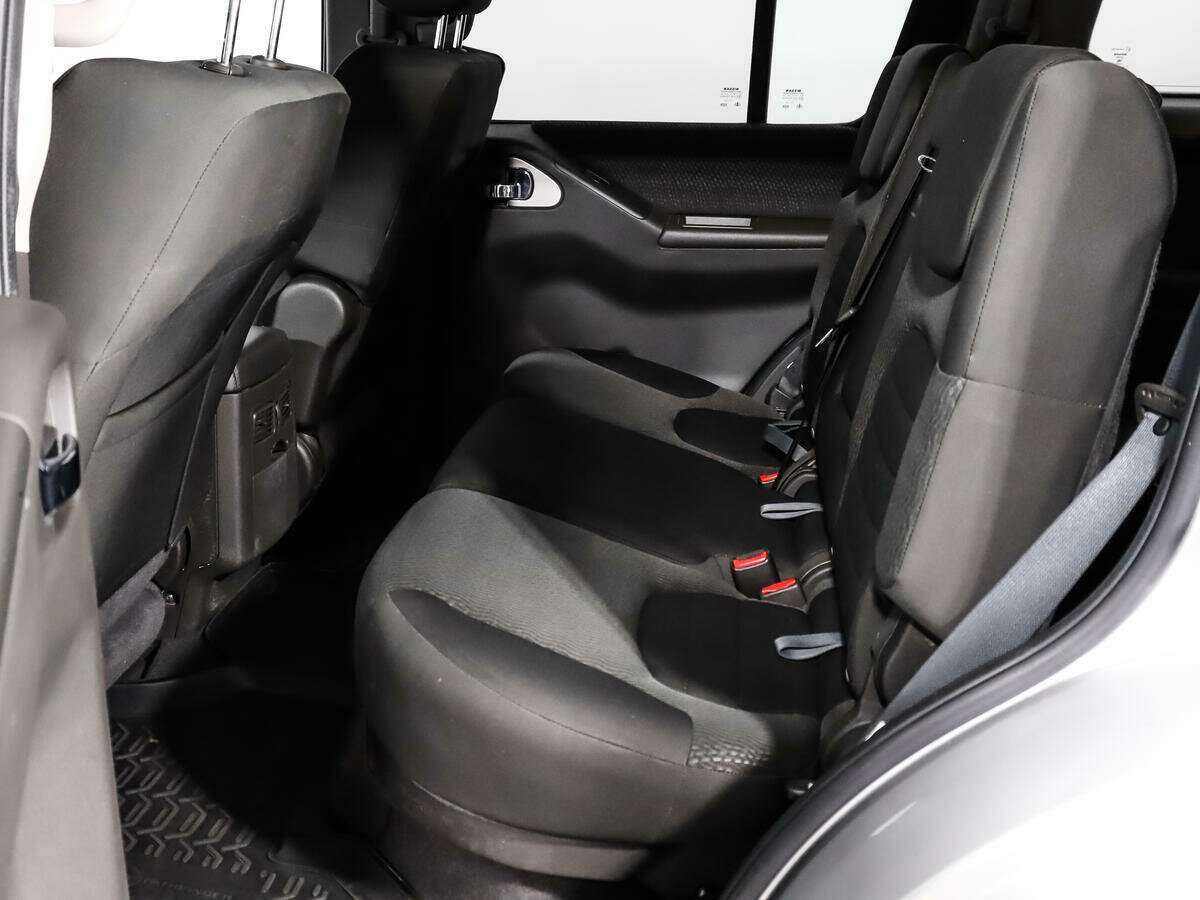 Nissan Pathfinder б/у, 2012, Автоматическая. Фото: #9