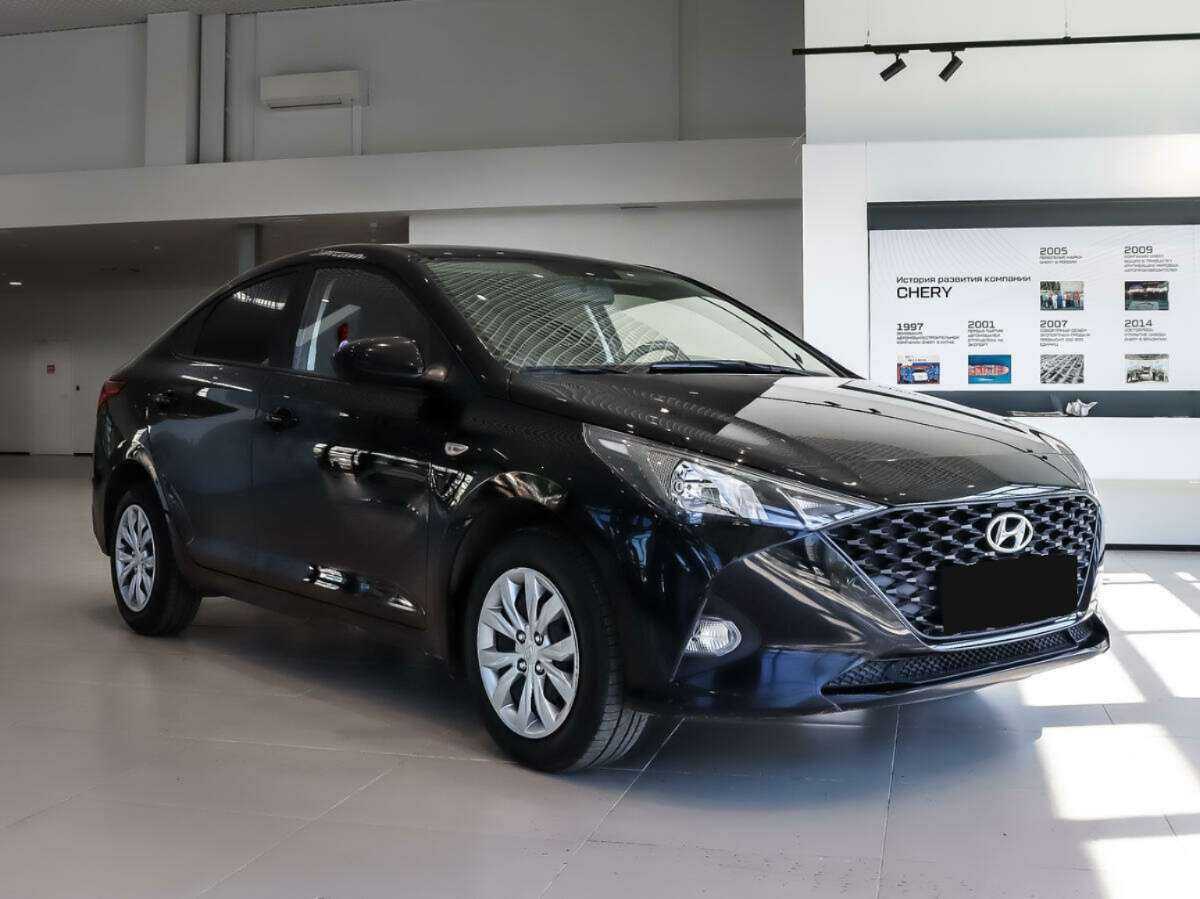 Hyundai Solaris б/у, 2021, Автоматическая. Фото: #2