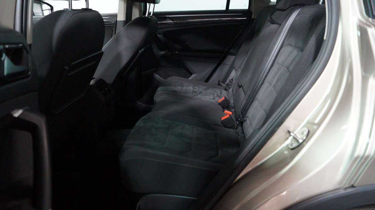 Фольксваген Тигуан б/у, 2018, Роботизированная. Фото: #10