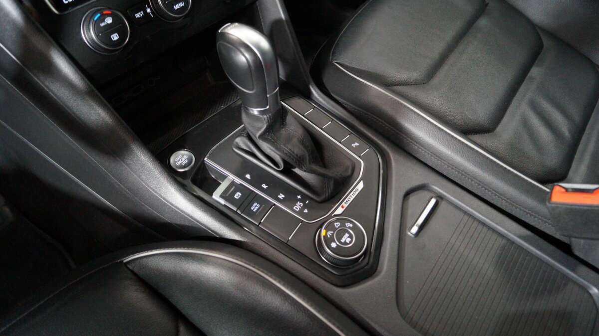 Volkswagen Tiguan б/у, 2018, Роботизированная. Фото: #17