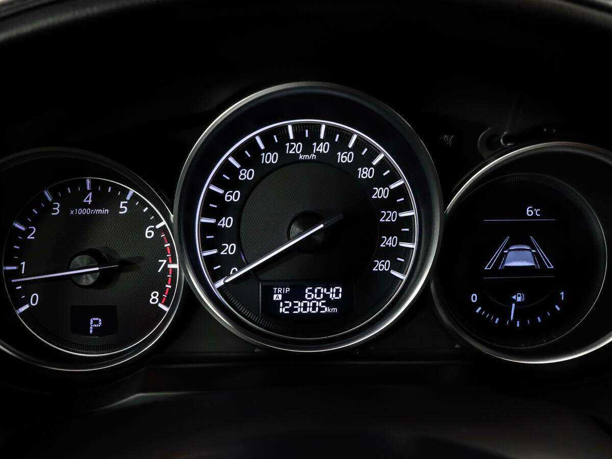 Мазда 6 б/у, 2015, Автоматическая. Фото: #9