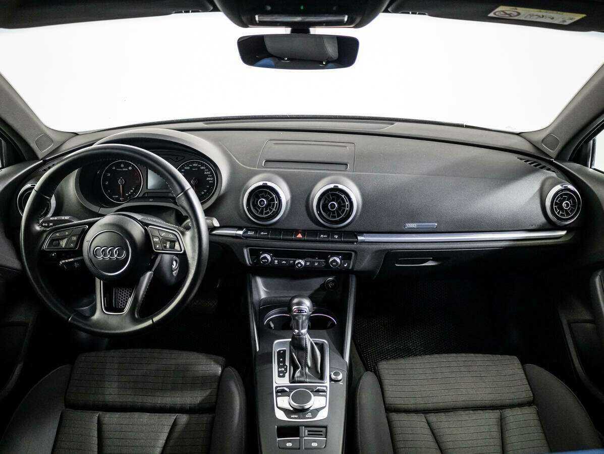 Audi A3 б/у, 2017, Роботизированная. Фото: #10