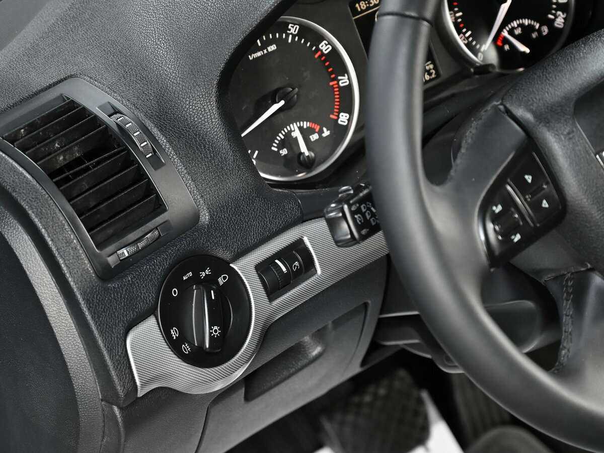 Skoda Octavia б/у, 2012, Автоматическая. Фото: #7