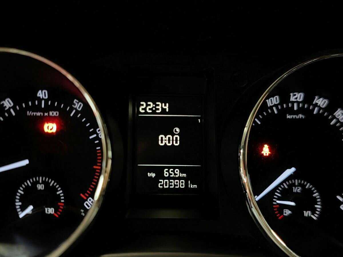 Skoda Yeti б/у, 2012, Роботизированная. Фото: #12