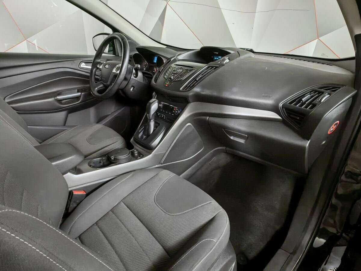 Ford Kuga б/у, 2016, Автоматическая. Фото: #8