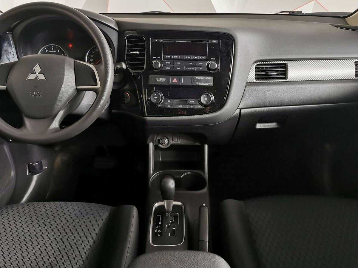 Mitsubishi Outlander б/у, 2014, Вариатор. Фото: #10