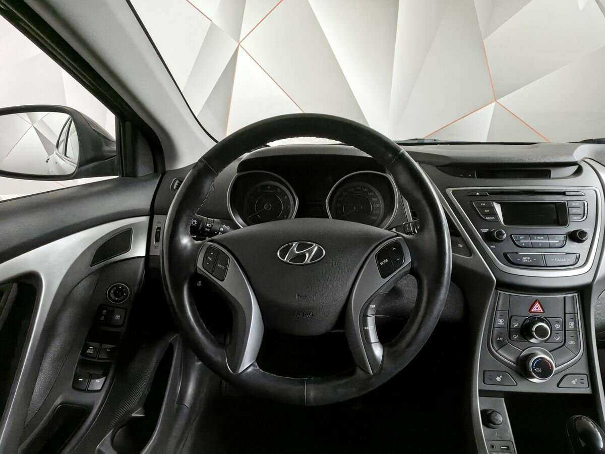Hyundai Elantra б/у, 2015, Автоматическая. Фото: #14
