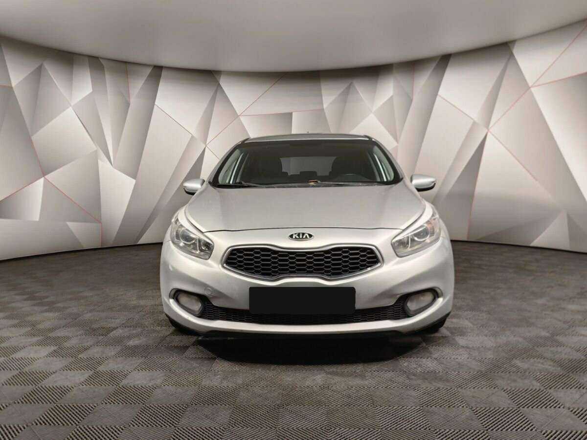 Kia Ceed б/у, 2013, Автоматическая. Фото: #6