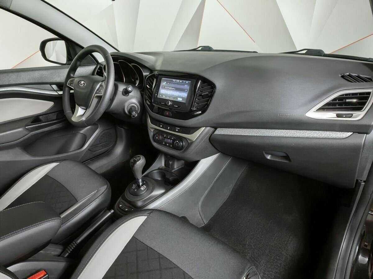 Lada (ВАЗ) Vesta б/у, 2019, Роботизированная. Фото: #8