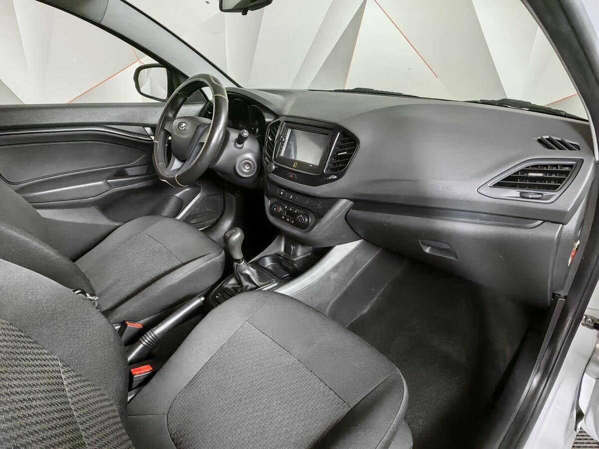 Lada (ВАЗ) Vesta б/у, 2017, Механическая. Фото: #8