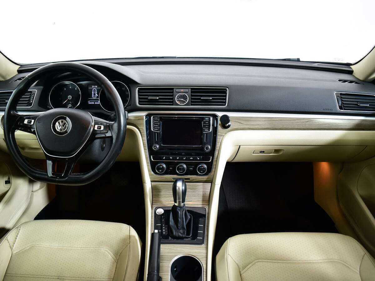 Фольксваген Пассат б/у, 2016, Роботизированная. Фото: #11