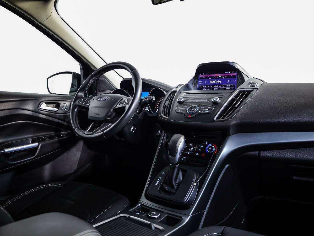 Ford Kuga б/у, 2017, Автоматическая. Фото: #7