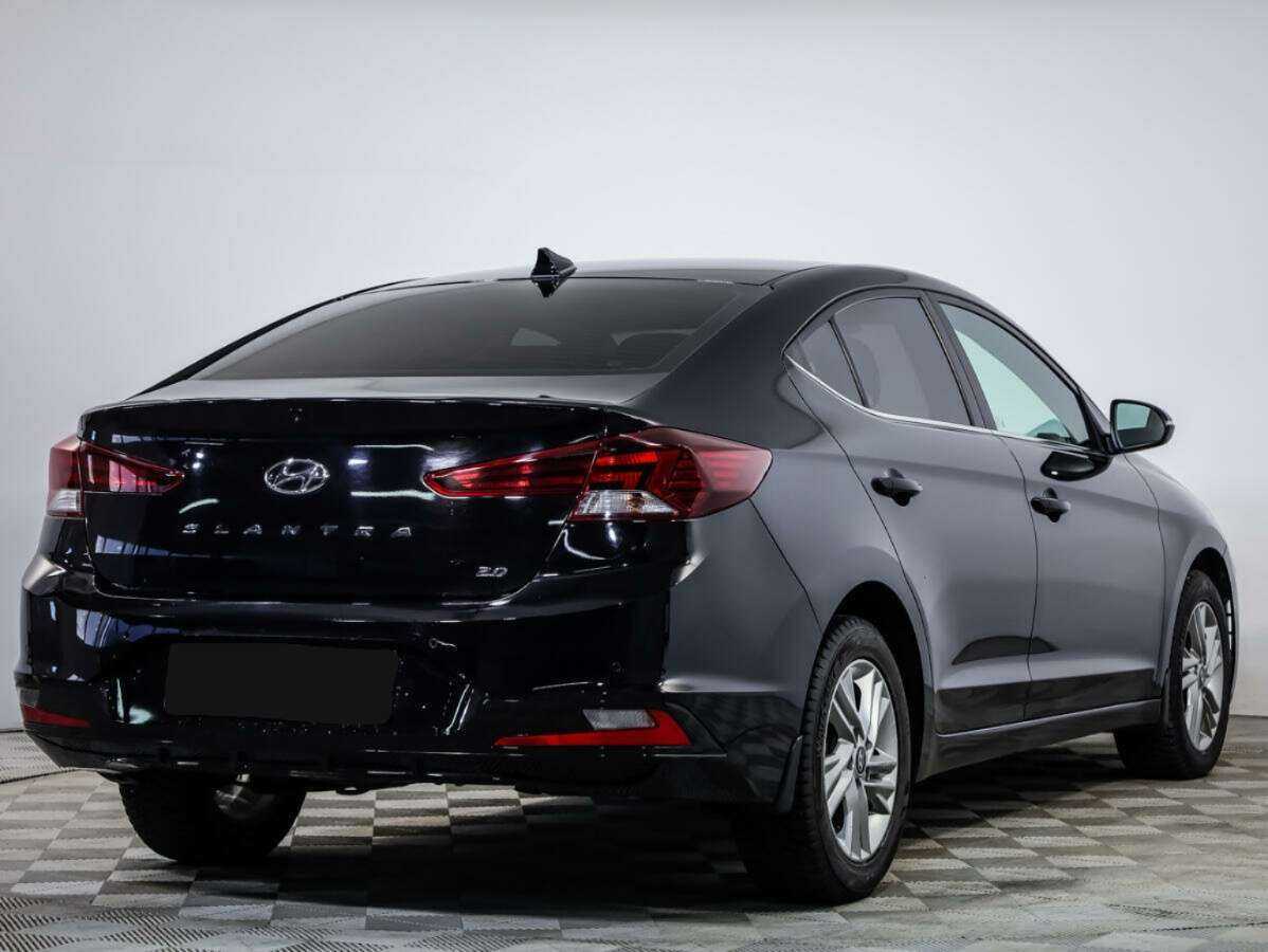 Hyundai Elantra б/у, 2019, Автоматическая. Фото: #3