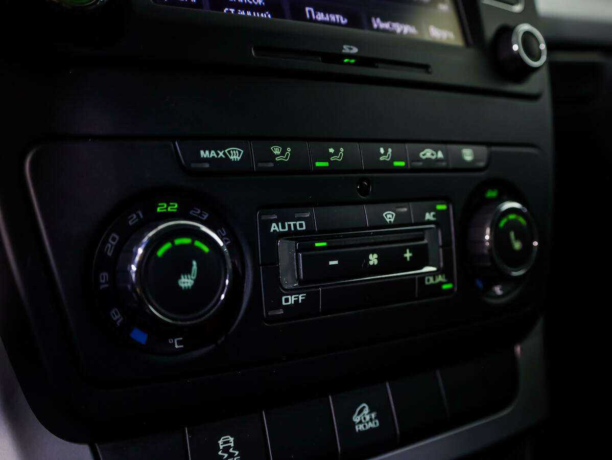 Skoda Yeti б/у, 2012, Механическая. Фото: #12