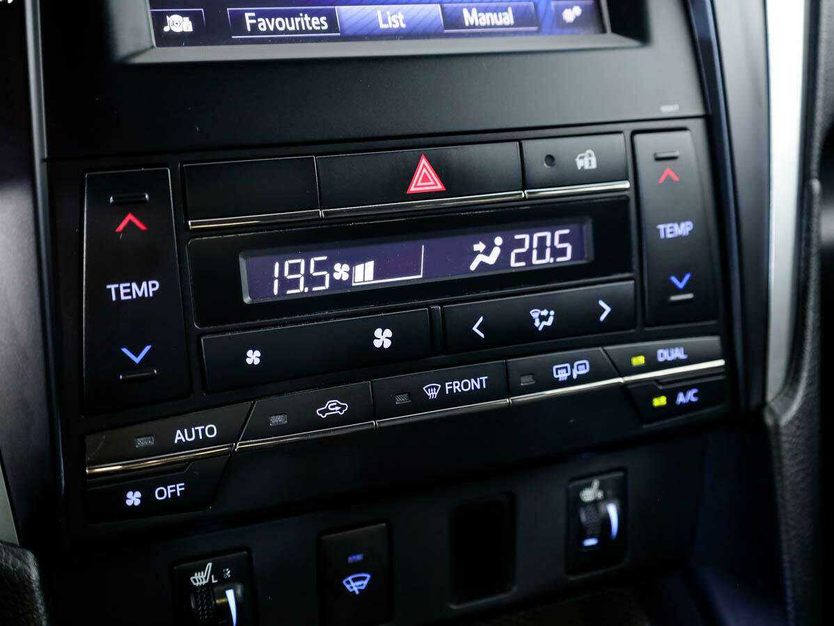 Toyota Camry б/у, 2016, Автоматическая. Фото: #16