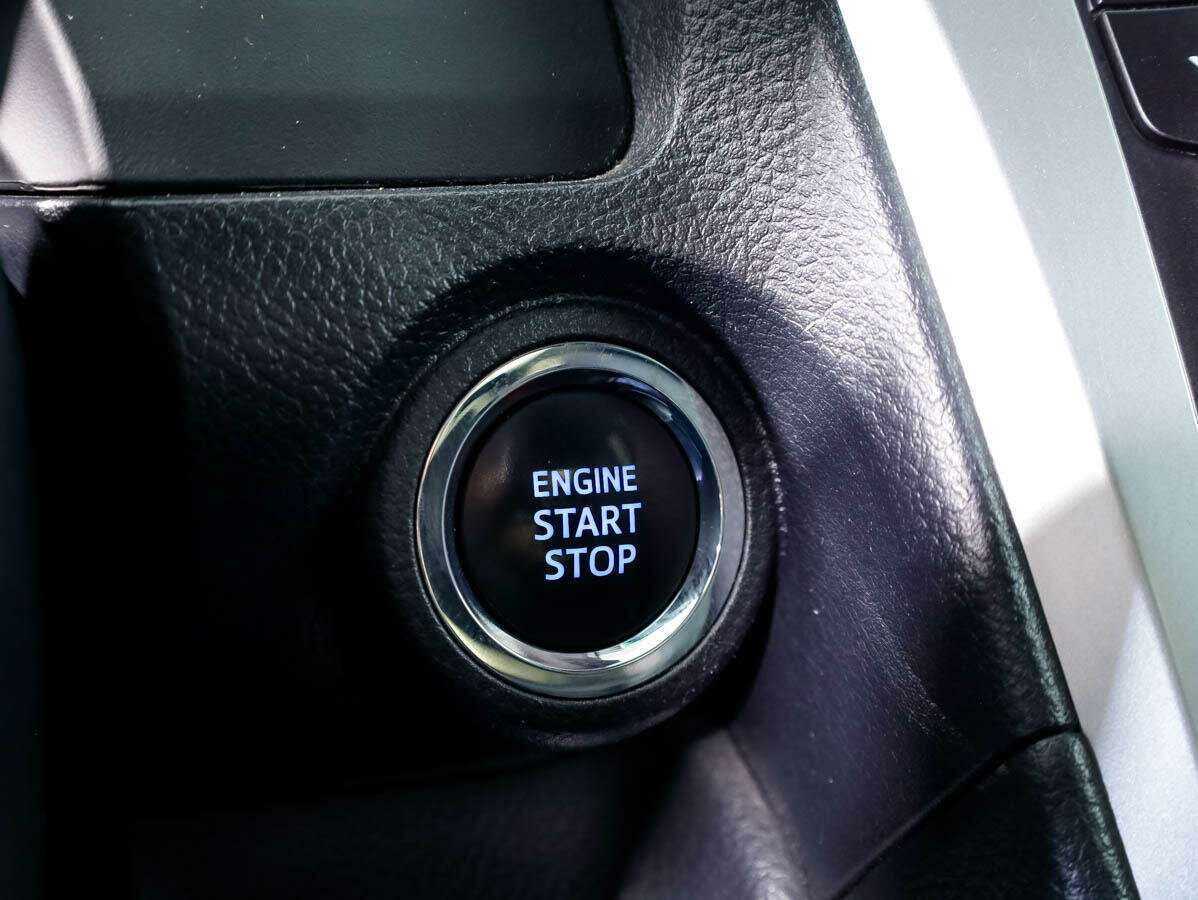 Toyota Camry б/у, 2016, Автоматическая. Фото: #17