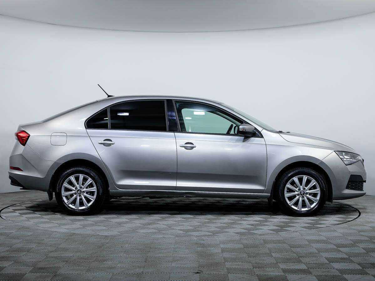 Skoda Rapid б/у, 2021, Механическая. Фото: #2