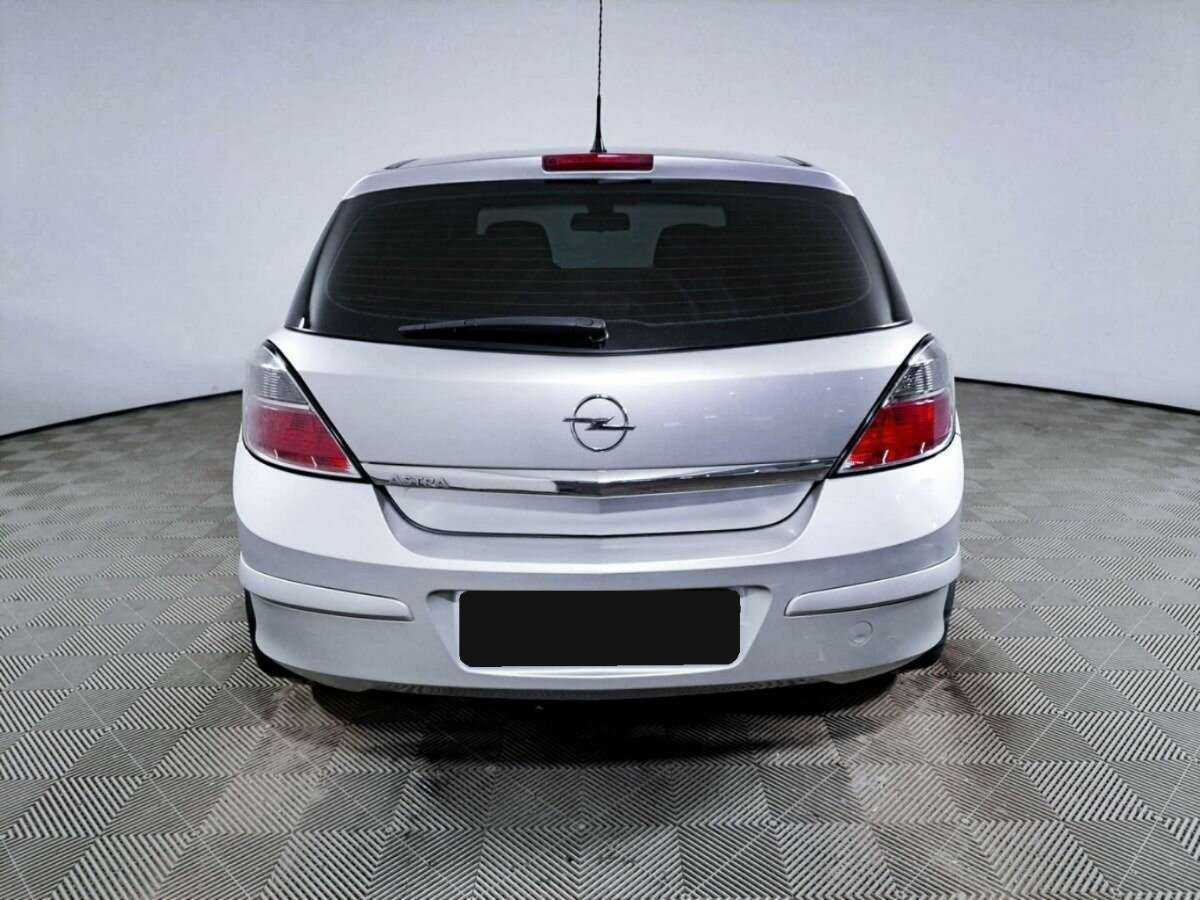 Opel Astra б/у, 2013, Механическая. Фото: #5