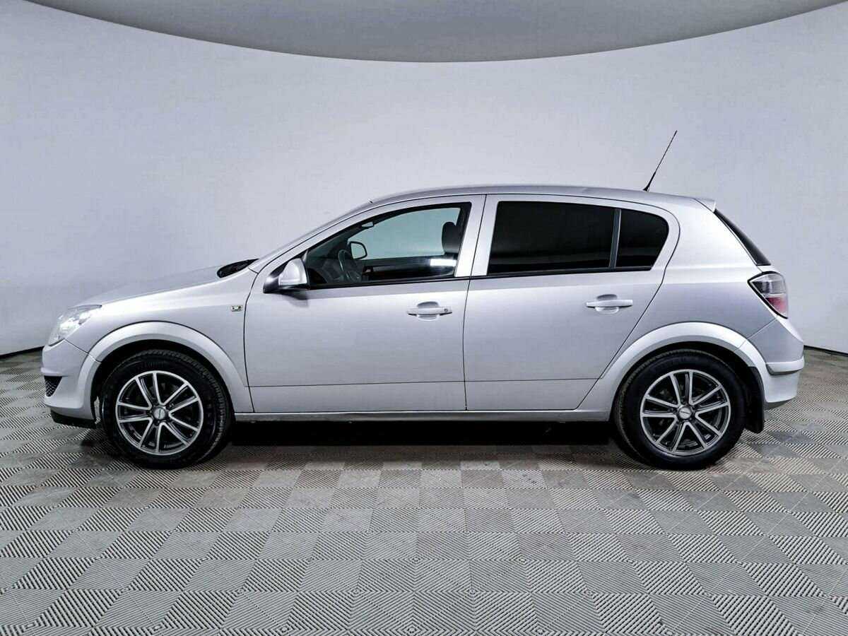 Opel Astra б/у, 2013, Механическая. Фото: #7