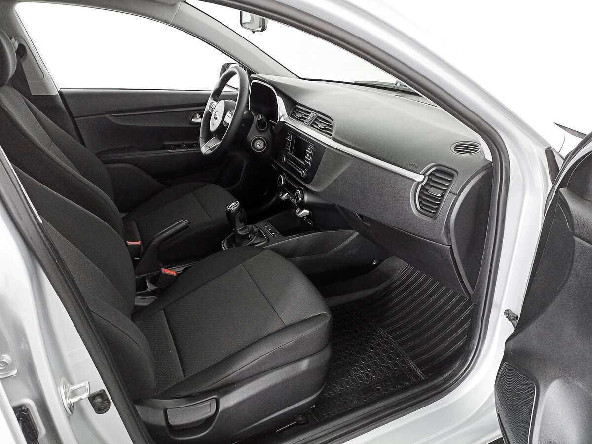 Киа Рио б/у, 2020, Механическая. Фото: #6