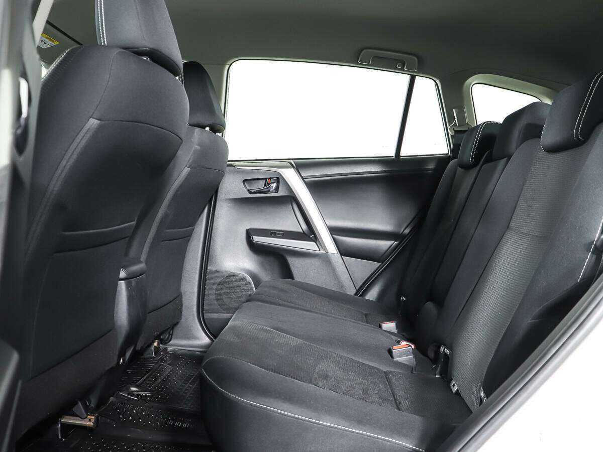 Тойота Рав4 б/у, 2018, Вариатор. Фото: #9