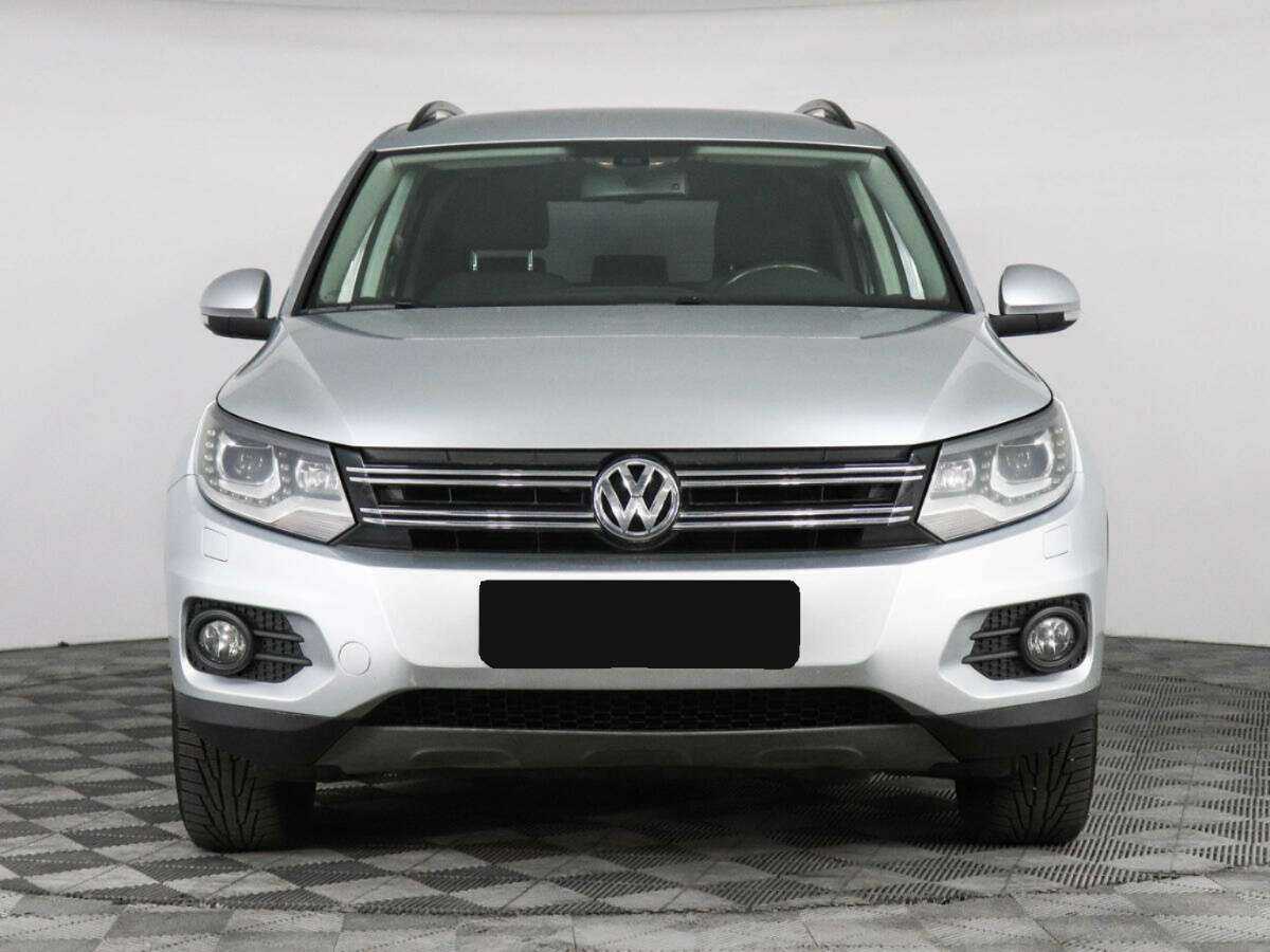 Volkswagen Tiguan б/у, 2012, Автоматическая. Фото: #1