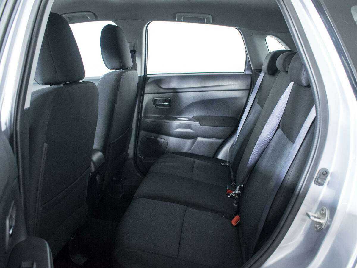 Peugeot 4008 б/у, 2012, Механическая. Фото: #7