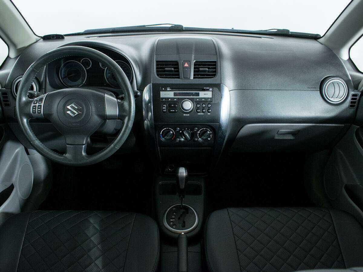Suzuki SX4 б/у, 2014, Автоматическая. Фото: #8