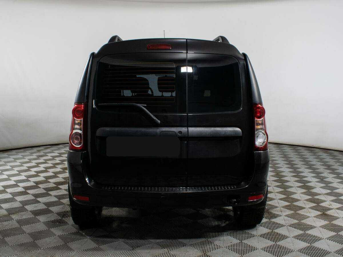 Лада (ВАЗ) Ларгус б/у, 2018, Механическая. Фото: #4