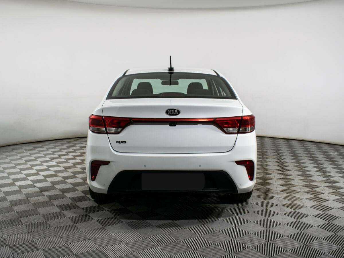 Киа Рио б/у, 2018, Механическая. Фото: #4