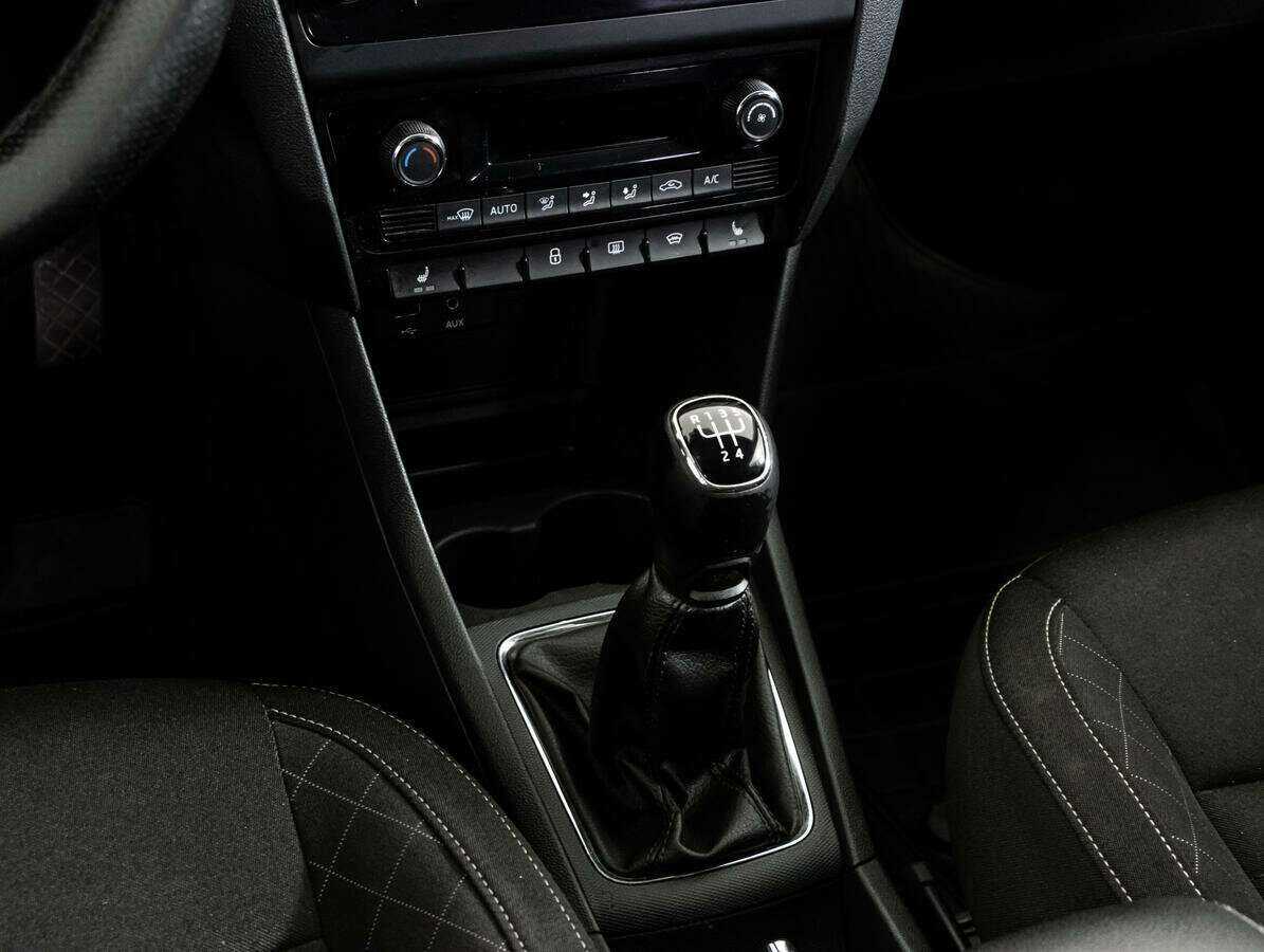 Шкода Рапид б/у, 2017, Механическая. Фото: #10