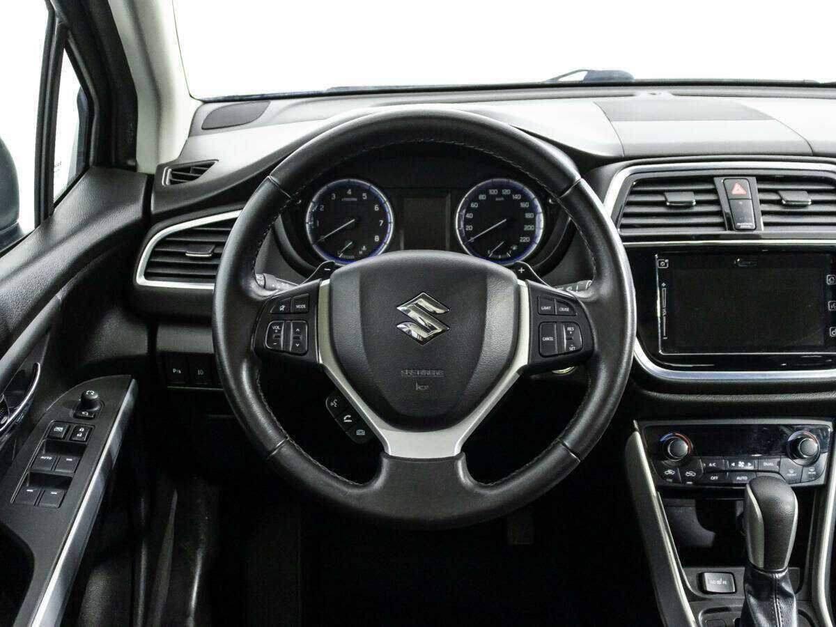 Suzuki SX4 б/у, 2018, Автоматическая. Фото: #17