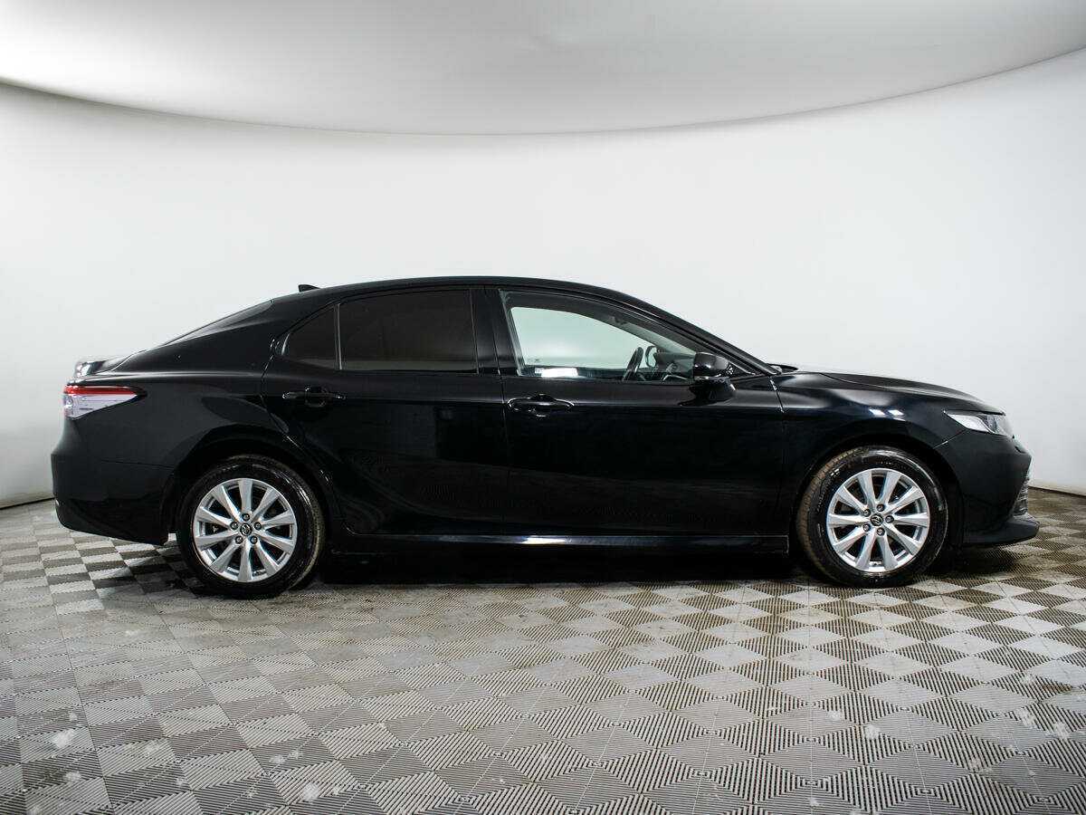 Тойота Камри б/у, 2018, Автоматическая. Фото: #3