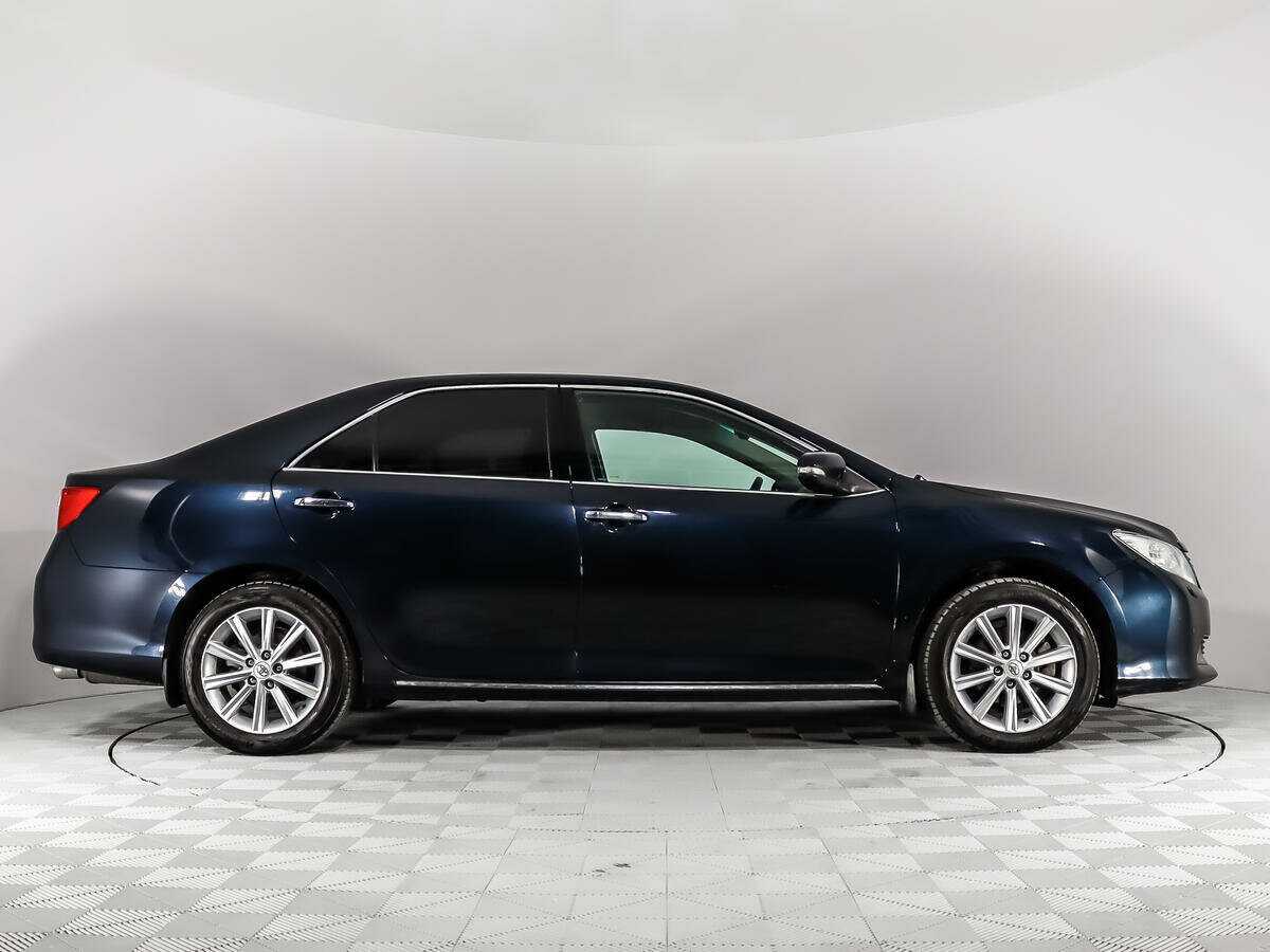 Toyota Camry б/у, 2014, Автоматическая. Фото: #3