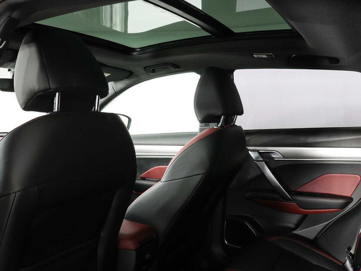 Geely Coolray б/у, 2022, Роботизированная. Фото: #11