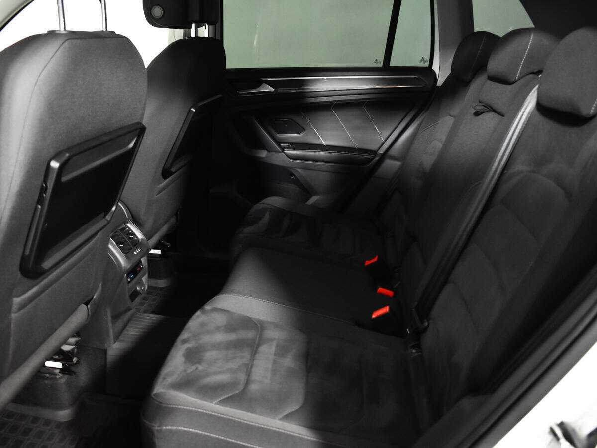 Volkswagen Tiguan б/у, 2017, Роботизированная. Фото: #9