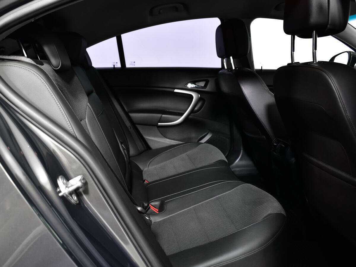 Opel Insignia б/у, 2013, Автоматическая. Фото: #9