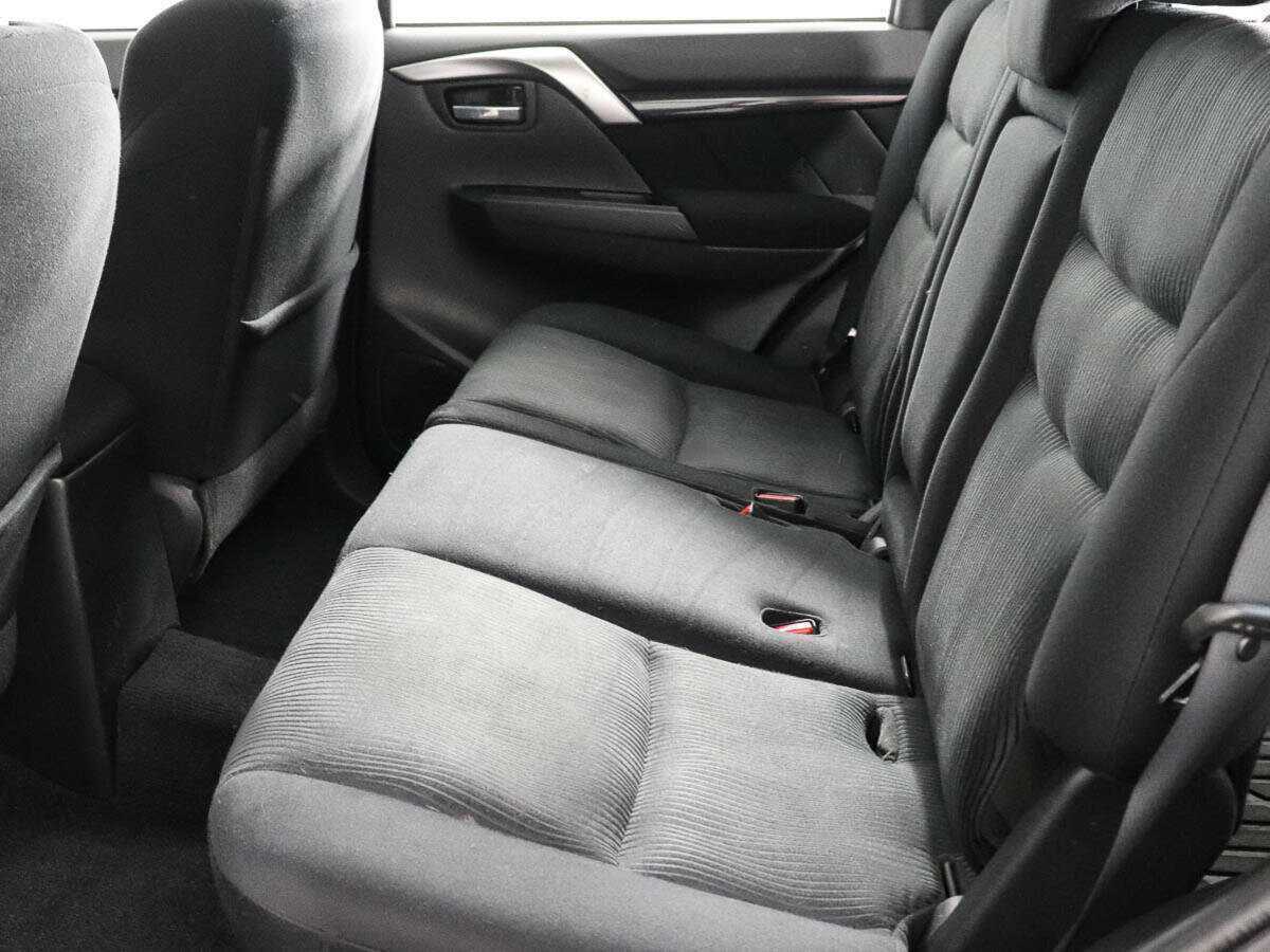 Mitsubishi Pajero Sport б/у, 2018, Автоматическая. Фото: #8